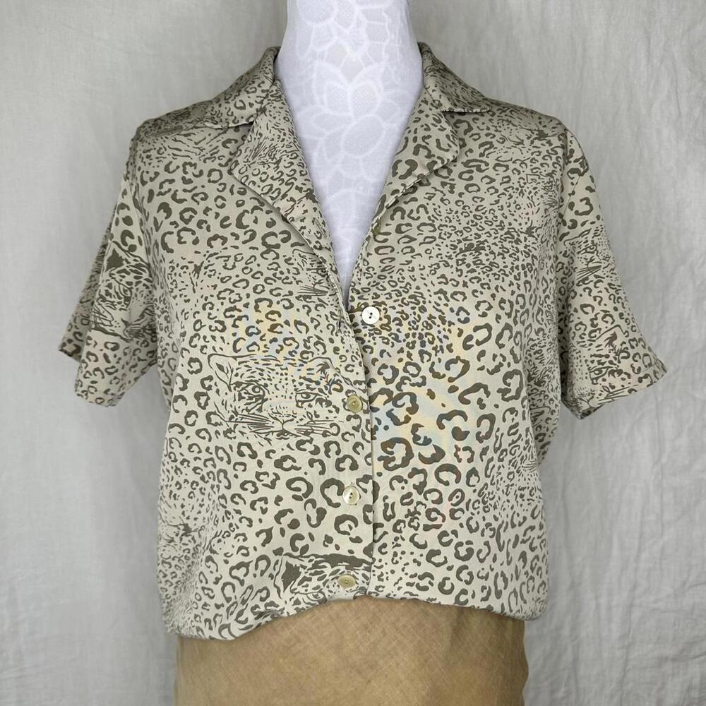 Vintage Anna Cream & Tan Leopard Print Button-Up Shirt